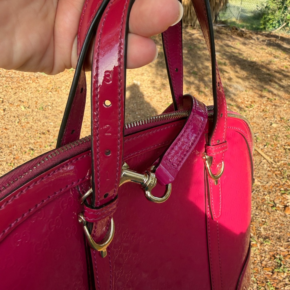 Gucci Fuchsia Patent Leather Shoulder Bag - Picture 5 of 10